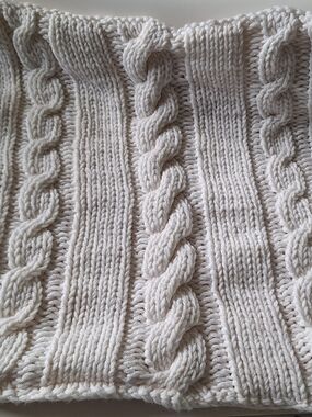 Cream Cable Knit Pillow Cover